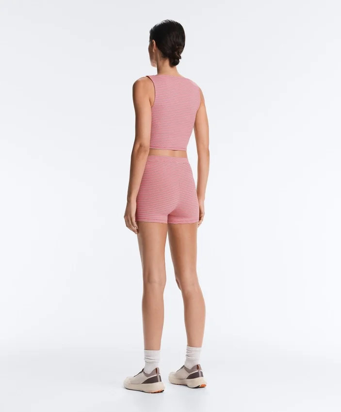 Comfortlux Yüksek Bel 5 cm Çizgili Hot Pantolon Comfortlux Yüksek Bel 5 cm Çizgili Hot Pantolon