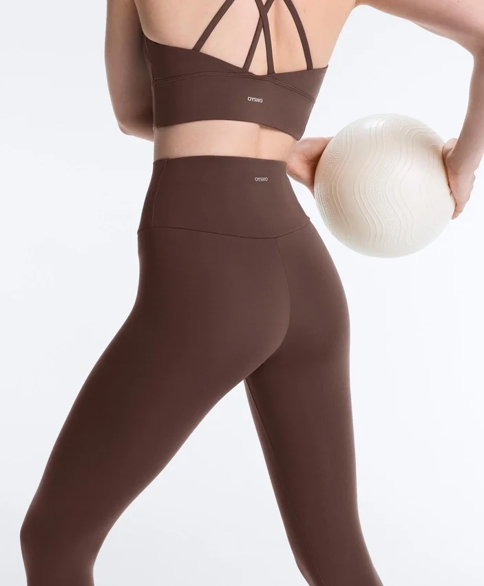 Comfortlux Süper Yüksek Bel, Ayak Bileği Uzunluğunda Fuseau Taytlar Comfortlux Süper Yüksek Bel, Ayak Bileği Uzunluğunda Fuseau Taytlar