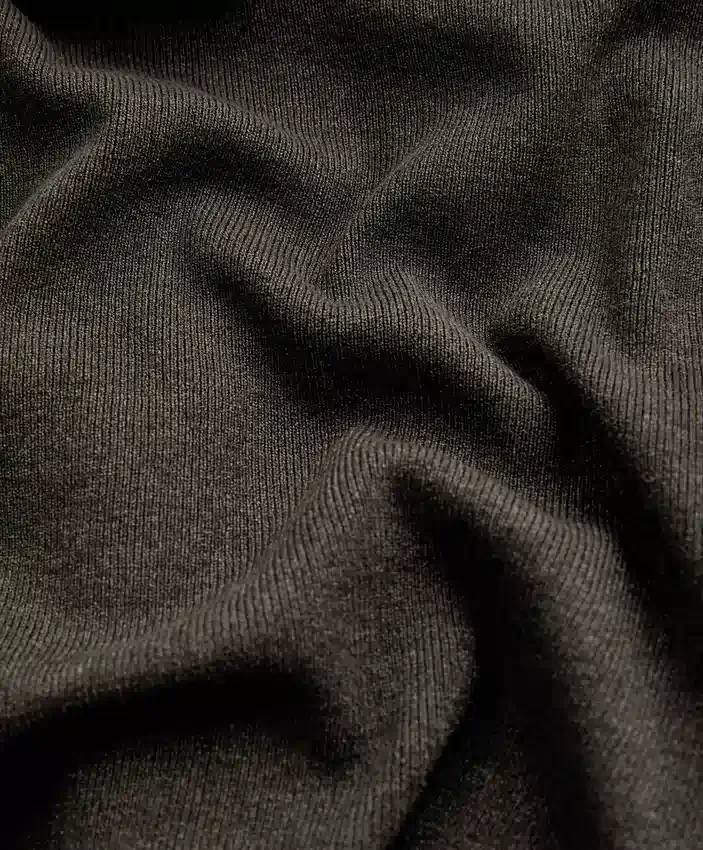 Kapüşonlu, dar kesim örgü ceket Kapüşonlu, dar kesim örgü ceket