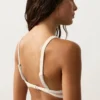 Kontrast Süslemeli Üçgen Bikini Üst Giyim Kontrast Süslemeli Üçgen Bikini Üst Giyim