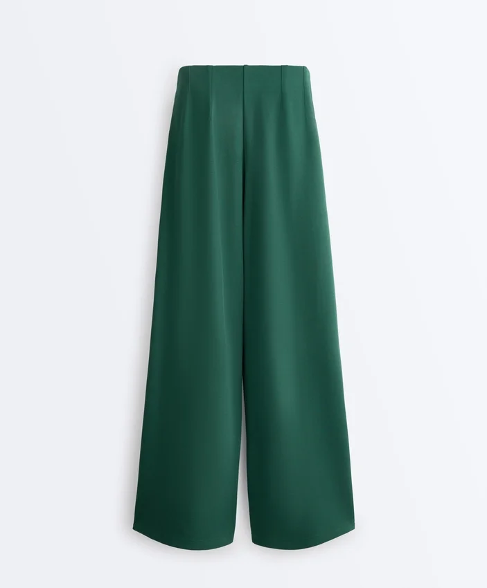 Pileli Pamuklu Geniş Paça Pike Pantolonlar Pileli Pamuklu Geniş Paça Pike Pantolonlar