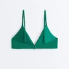 Piqué Üçgen Bikini Üst Giyim Piqué Üçgen Bikini Üst Giyim