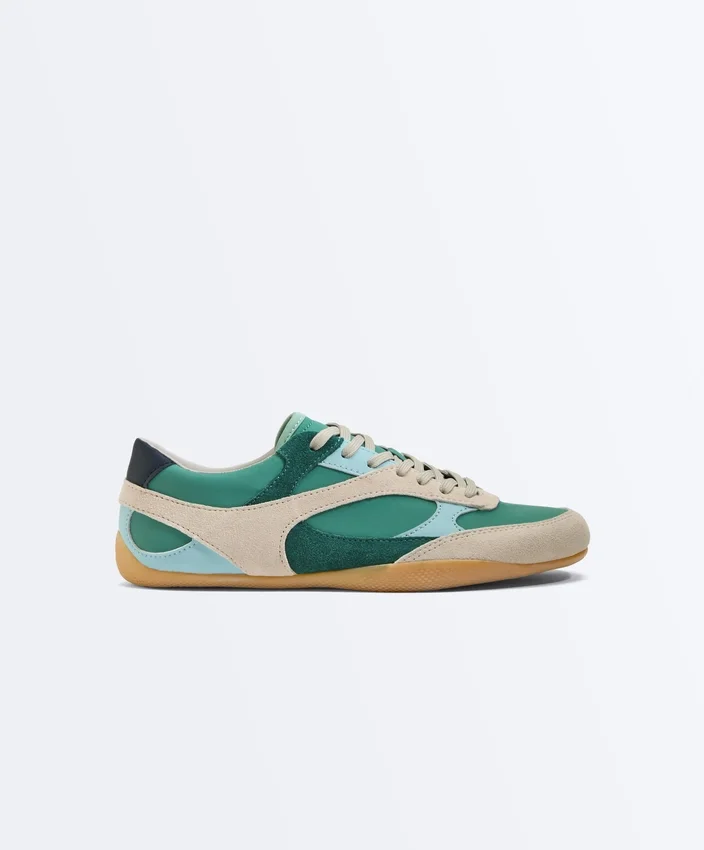 Retro Tarz Spor Ayakkabı Retro Tarz Spor Ayakkabı
