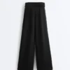 Soft Touch Modal Geniş Paça Pantolon, Bel Kısmında Pileli Detay Soft Touch Modal Geniş Paça Pantolon, Bel Kısmında Pileli Detay