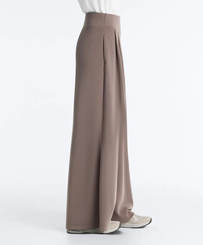 Soft Touch modal geniş paça pantolon, korsaj detayıyla Soft Touch modal geniş paça pantolon, korsaj detayıyla