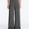 Soft Touch Modal İnce Çizgili Geniş Paça Pantolon Soft Touch Modal İnce Çizgili Geniş Paça Pantolon
