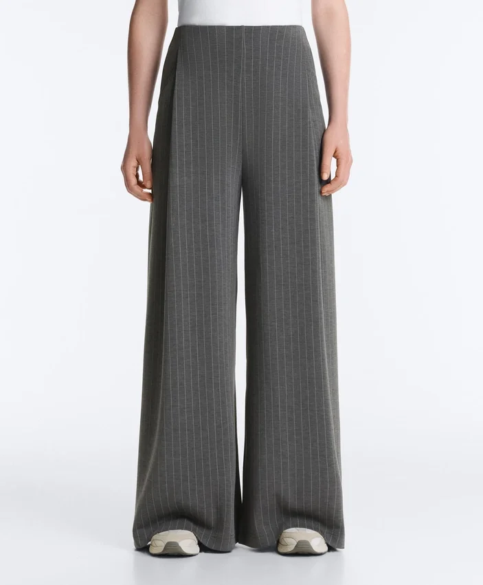Soft Touch Modal İnce Çizgili Geniş Paça Pantolon Soft Touch Modal İnce Çizgili Geniş Paça Pantolon