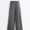 Soft Touch Modal İnce Çizgili Geniş Paça Pantolon Soft Touch Modal İnce Çizgili Geniş Paça Pantolon