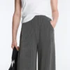 Soft Touch Modal İnce Çizgili Geniş Paça Pantolon Soft Touch Modal İnce Çizgili Geniş Paça Pantolon