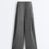 Soft Touch Modal İnce Çizgili Geniş Paça Pantolon Soft Touch Modal İnce Çizgili Geniş Paça Pantolon