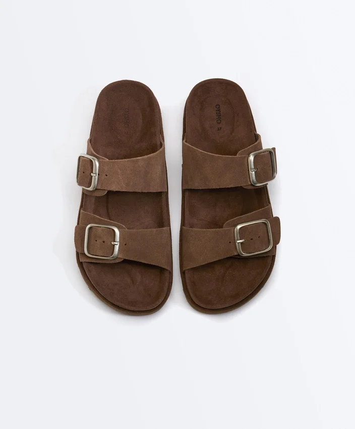 Toka Detaylı Yarı Süet Platform Sandaletler Toka Detaylı Yarı Süet Platform Sandaletler