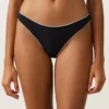 U Kesim Külot Detaylı Orta Örtücülükte Bikiniler U Kesim Külot Detaylı Orta Örtücülükte Bikiniler