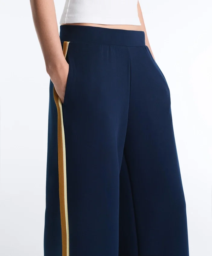 Yan Bantlı Düz Paça Twill Pantolonlar Yan Bantlı Düz Paça Twill Pantolonlar