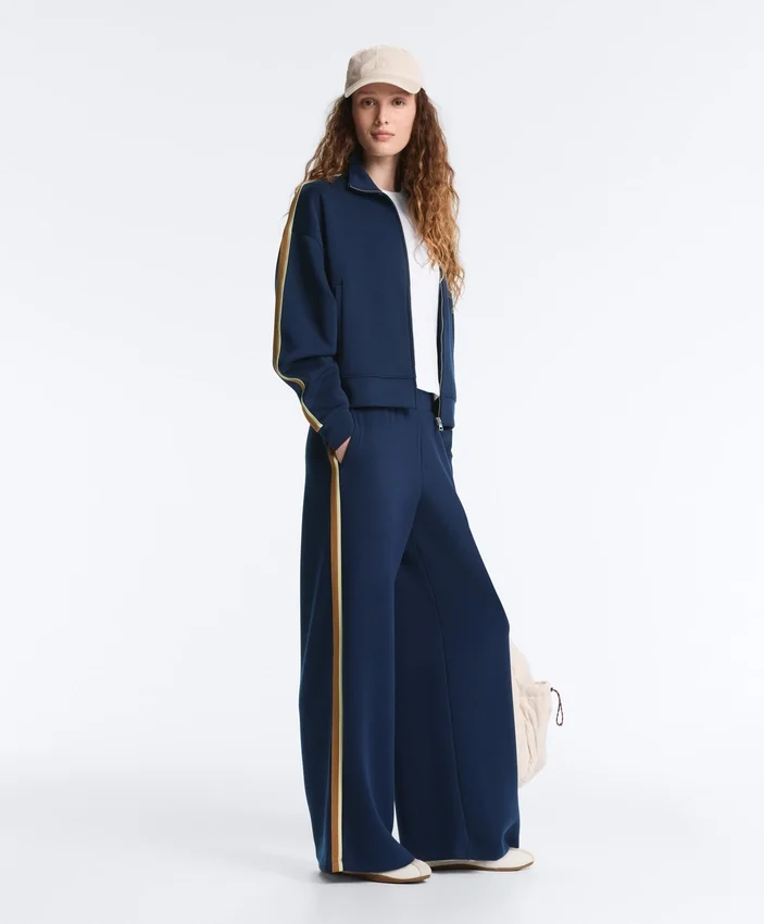 Yanlarında Şerit Detaylı Twill Ceket Yanlarında Şerit Detaylı Twill Ceket
