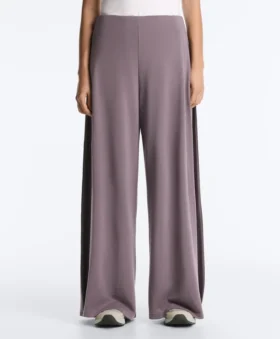Yan Pileli ve Modal Soft Touch Yumuşak Dokunuşlu Geniş Paça Pantolon