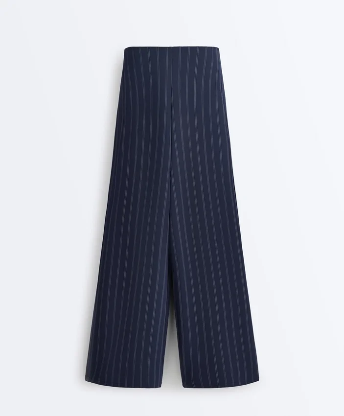 Yan Pileli ve Modal Soft Touch Yumuşak Dokunuşlu Geniş Paça Pantolon Yan Pileli ve Modal Soft Touch Yumuşak Dokunuşlu Geniş Paça Pantolon