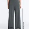 Yan Pileli ve Modal Soft Touch Yumuşak Dokunuşlu Geniş Paça Pantolon Yan Pileli ve Modal Soft Touch Yumuşak Dokunuşlu Geniş Paça Pantolon