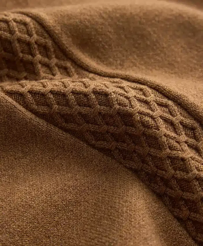 Yanlarda Örgü Yapılı Düz Paça Pantolon Yanlarda Örgü Yapılı Düz Paça Pantolon