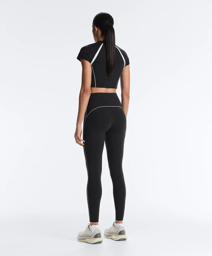 Yansıtıcı, Yüksek Bel, Compressive Core Control, Ayak Bileği Uzunluğunda Taytlar Yansıtıcı, Yüksek Bel, Compressive Core Control, Ayak Bileği Uzunluğunda Taytlar