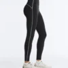 Yansıtıcı, Yüksek Bel, Compressive Core Control, Ayak Bileği Uzunluğunda Taytlar Yansıtıcı, Yüksek Bel, Compressive Core Control, Ayak Bileği Uzunluğunda Taytlar