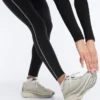 Yansıtıcı, Yüksek Bel, Compressive Core Control, Ayak Bileği Uzunluğunda Taytlar Yansıtıcı, Yüksek Bel, Compressive Core Control, Ayak Bileği Uzunluğunda Taytlar