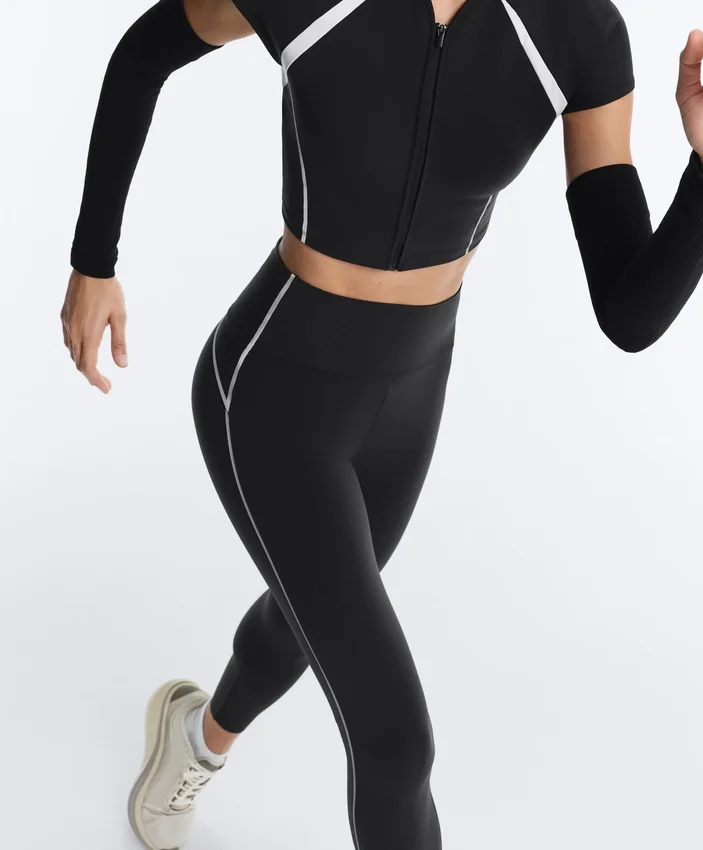 Yansıtıcı, Yüksek Bel, Compressive Core Control, Ayak Bileği Uzunluğunda Taytlar Yansıtıcı, Yüksek Bel, Compressive Core Control, Ayak Bileği Uzunluğunda Taytlar