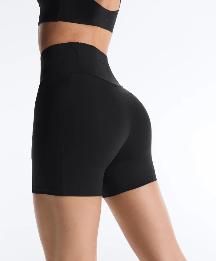 Yüksek Bel Compressive Cepli 10 cm Hot Pantolon Yüksek Bel Compressive Cepli 10 cm Hot Pantolon
