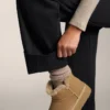 Yüksek Bel Sıcak Düz Paça Pantolonlar Yüksek Bel Sıcak Düz Paça Pantolonlar