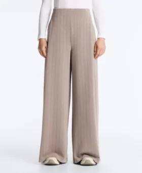 Yumuşak dokunuşlu Soft Touch modal kumaştan geniş paça çizgili pantolon